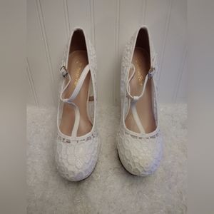 White Lace Dress Wedges size 10